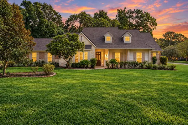 13275 Brookfield Lane, Conroe, TX 77302
