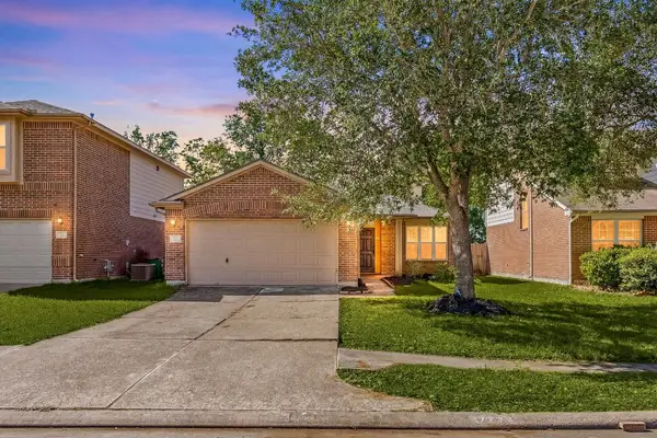 17739 Barton Point Lane, Richmond, TX 77407