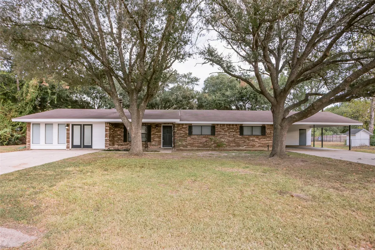 506 Rhodes Road, Victoria, TX 77904 - #1