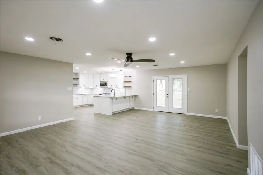 506 Rhodes Road, Victoria, TX 77904 - #2