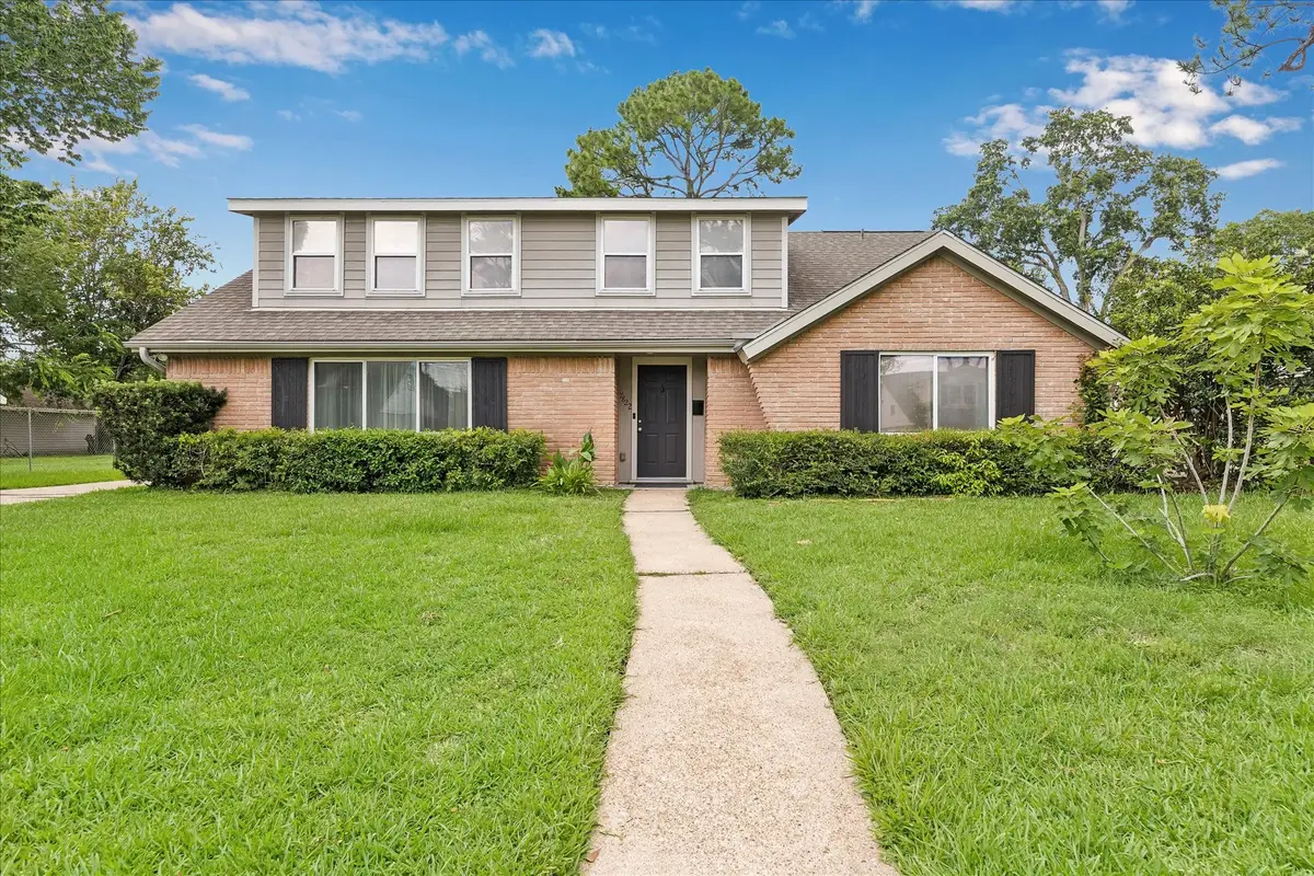 7822 Twin Hills Drive, Houston, TX 77071 - #1