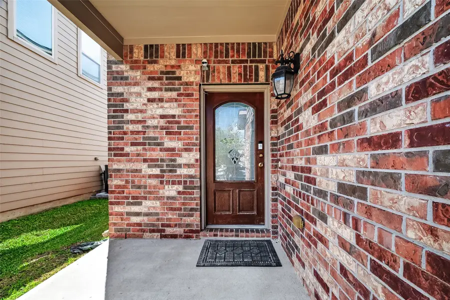 9106 Fuqua Breeze Drive, Houston, TX 77075 - #2