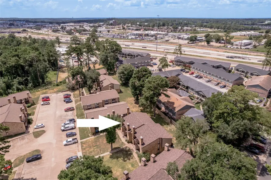 2521 Crosstimbers Street #B1, Huntsville, TX 77320 - #2