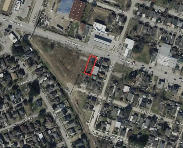 7634 Harrisburg Boulevard, Houston, TX 77012