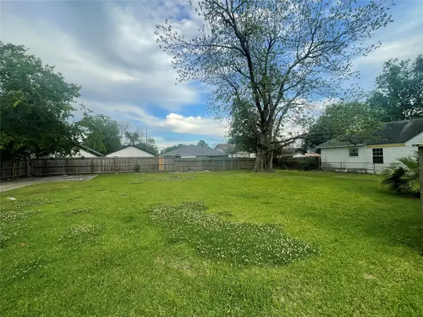 4136 Delhi Street, Houston, TX 77022