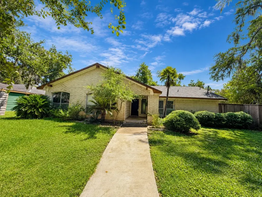 2219 S Belmont Drive, Richmond, TX 77469 - #3