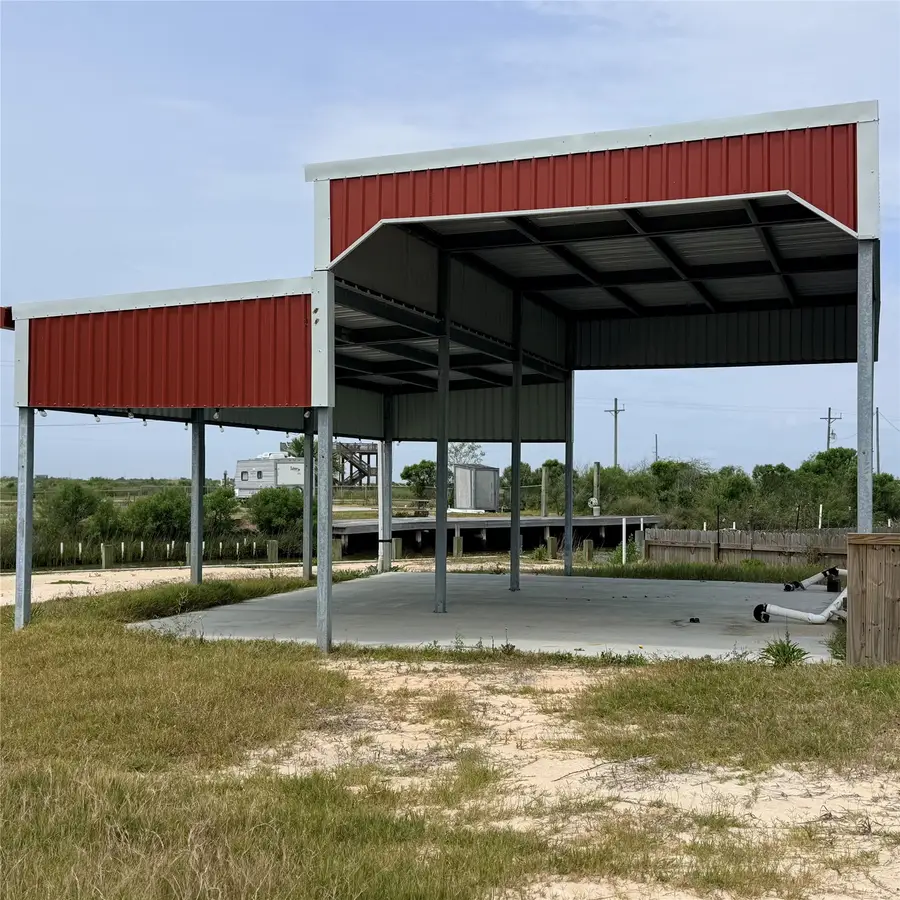 1119 Mabry Street, Gilchrist, TX 77617 - #2