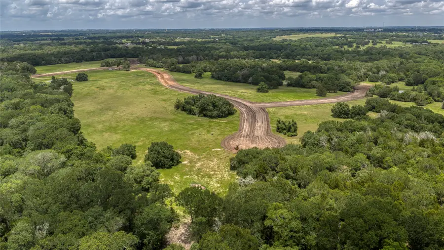 23 Ridgewood Lane, Brenham, TX 77833 - #2