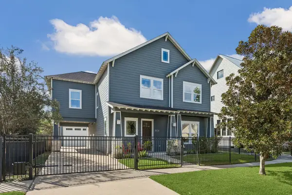 806 Algregg Street, Houston, TX 77008