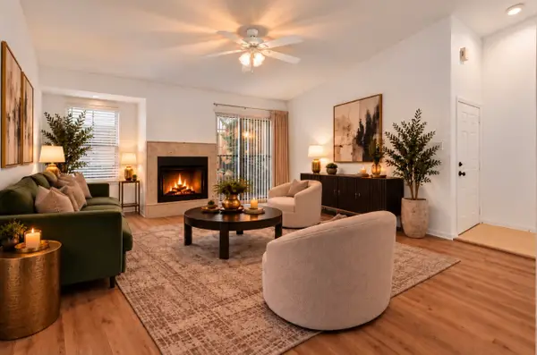 10811 Richmond Avenue #72, Houston, TX 77042
