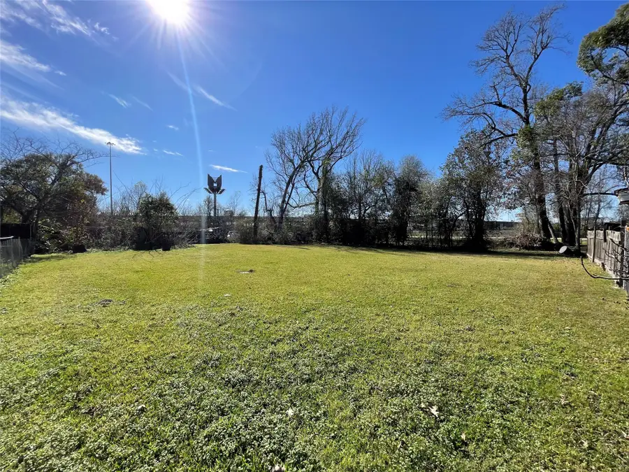 3015 Enner Road, Orange, TX 77632 - #3