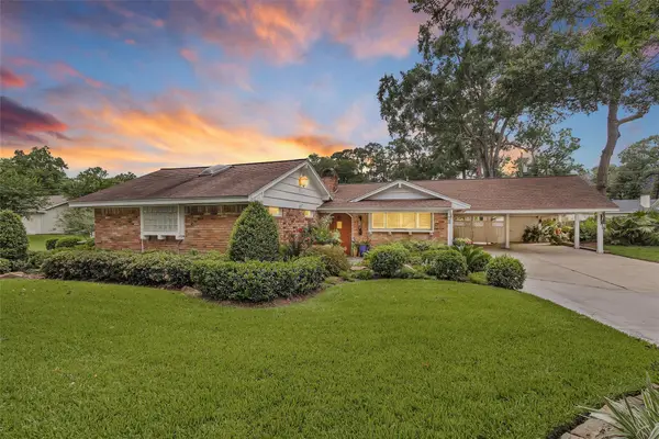3 Fairway Drive, Conroe, TX 77304