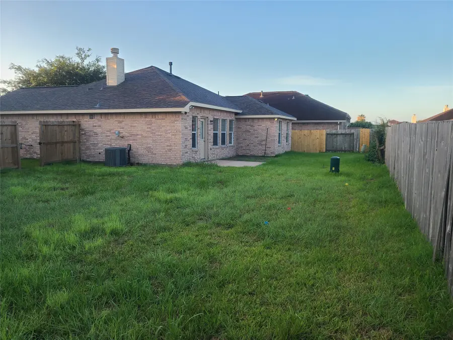 113 Laurel Meadow Court, La Marque, TX 77568 - #3