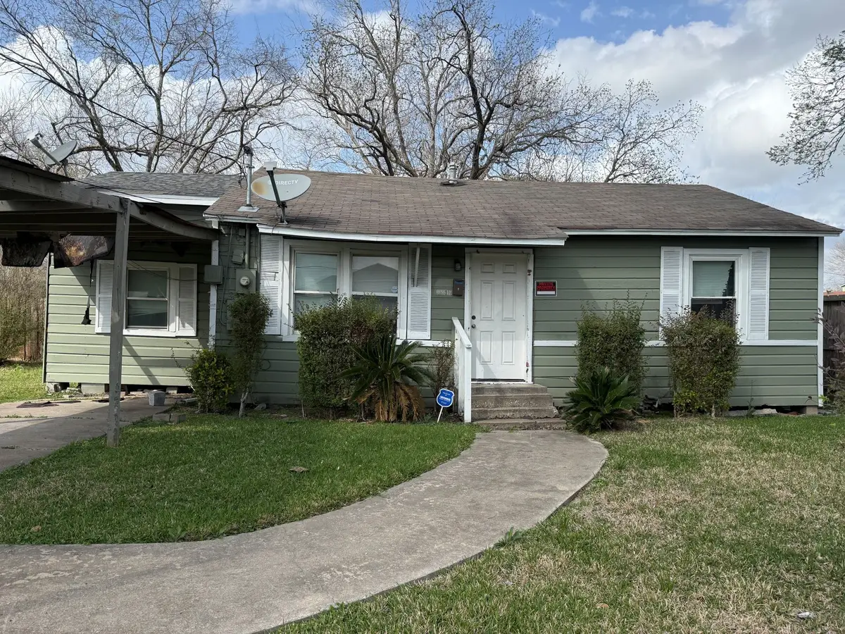 4817 Wenda Street, Houston, TX 77033 - #1