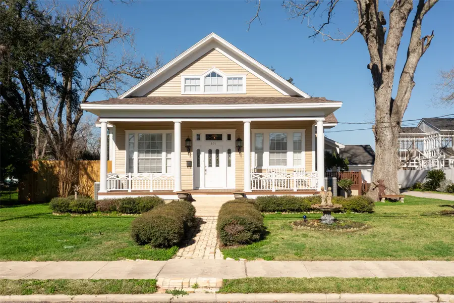 801 N Fulton Street, Wharton, TX 77488 - #2