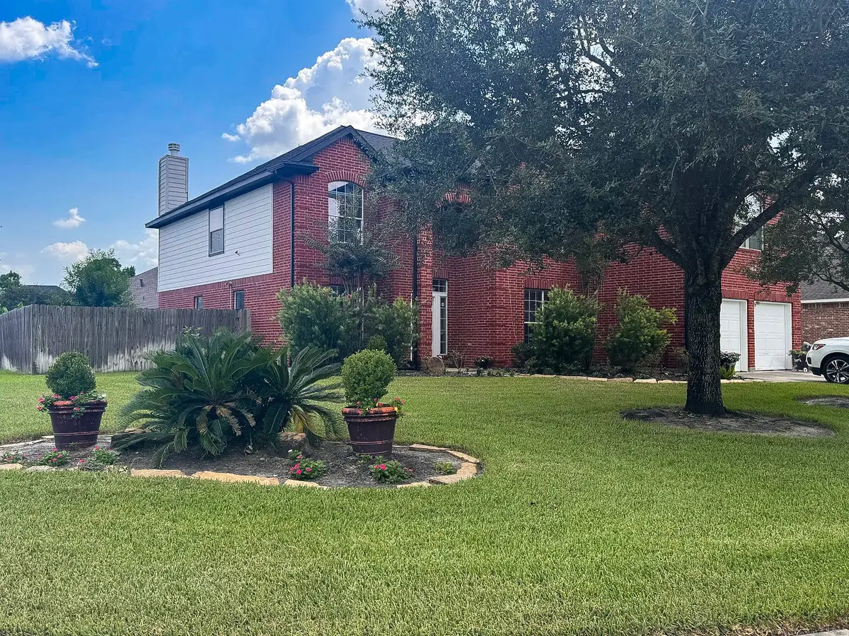 1018 Spring Lakes Haven Drive, Spring, TX 77373 - Image #1