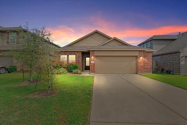 4715 Painted Bunting Lane, Baytown, TX 77521