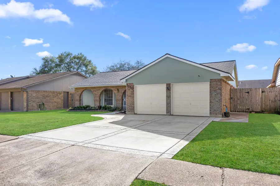 5010 Colombia Drive, Pasadena, TX 77505 - Image #3