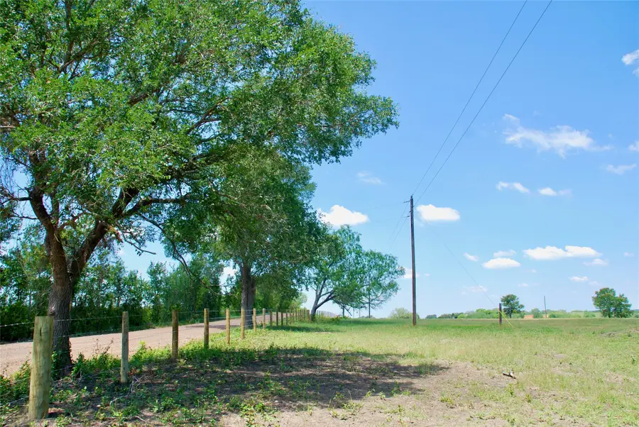 2340 Langdon Road, Weimar, TX 78962 - #3