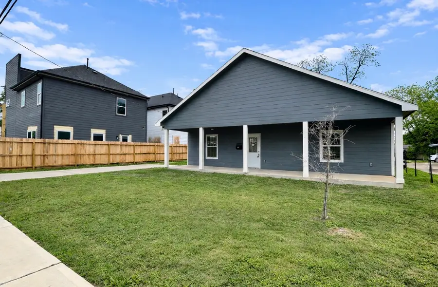 5125 Larkspur Street, Houston, TX 77033 - #3