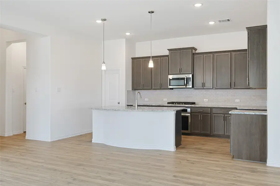 3007 Myrtle Beach Lane, League City, TX 77573 - Image #3