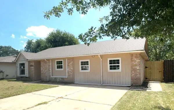 7735 Whispering Wood Lane, Houston, TX 77086