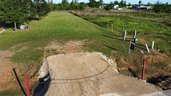345 Road 5253, Cleveland, TX 77327