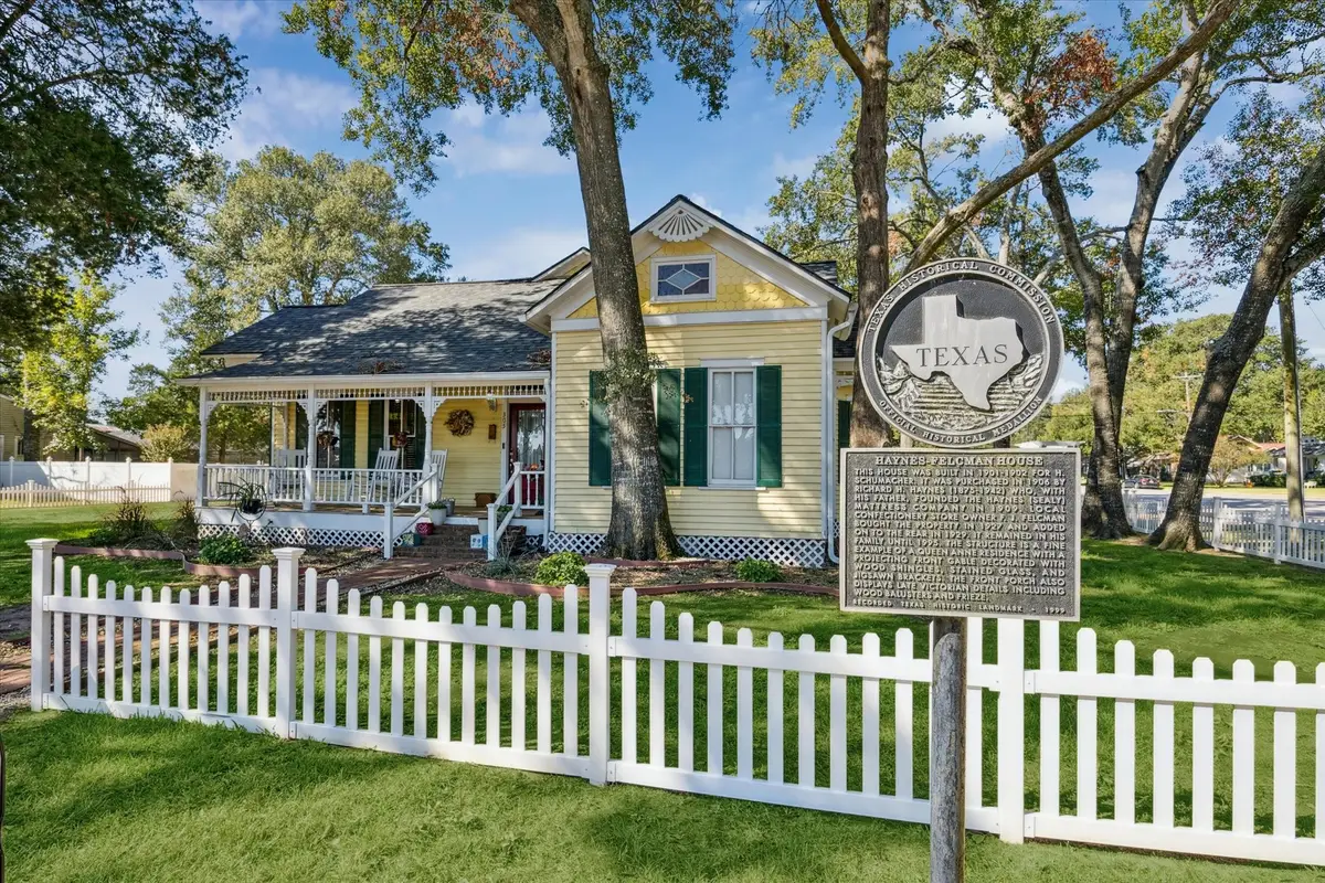 305 Hardeman Street, Sealy, TX 77474 - Image #1