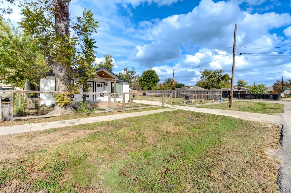 4049 Lucille Street, Houston, TX 77026 - Image #1