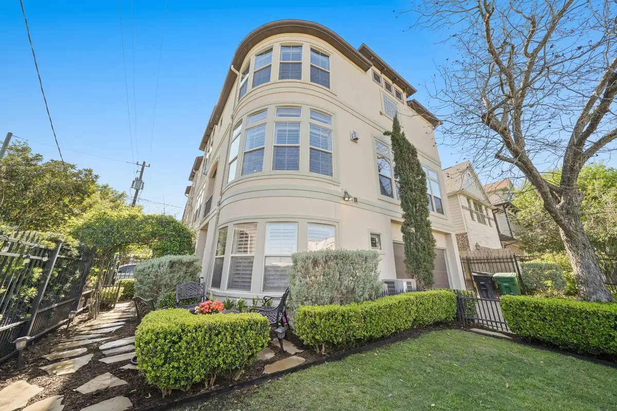 6302 Prague Street, Houston, TX 77007 - #1