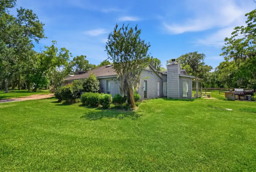 151 Tweedy Lane, Sweeny, TX 77480 - #3