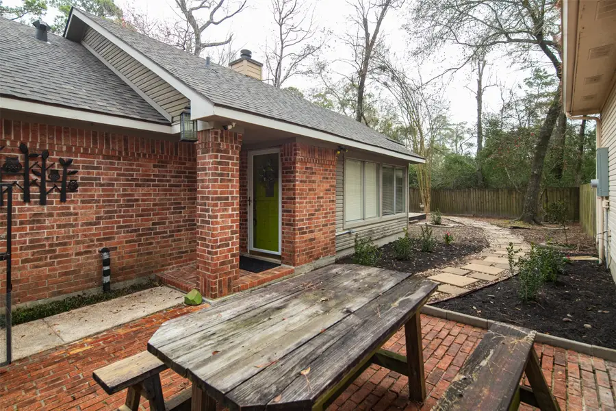 83 N Rushwing Circle, The Woodlands, TX 77381 - #3