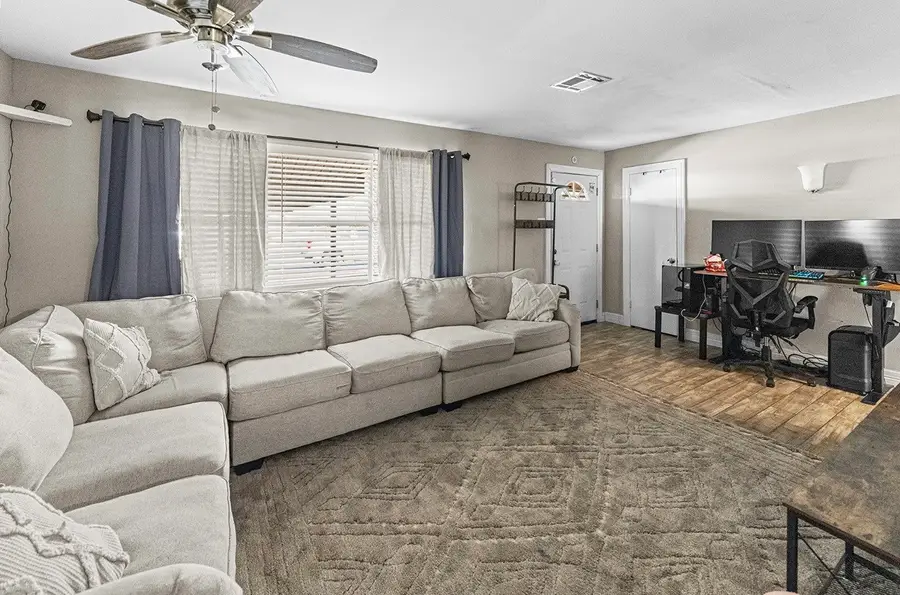 10526 Tolman Street, Houston, TX 77034 - #3