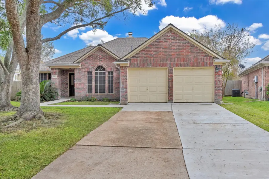 17803 Inland Oaks Drive, Richmond, TX 77407 - Image #2
