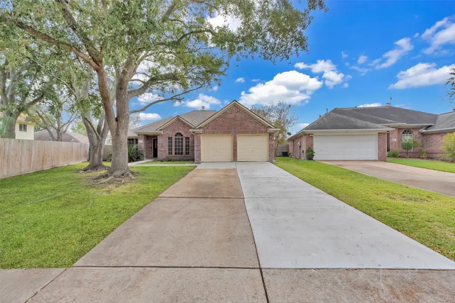 17803 Inland Oaks Drive, Richmond, TX 77407 - Image #3