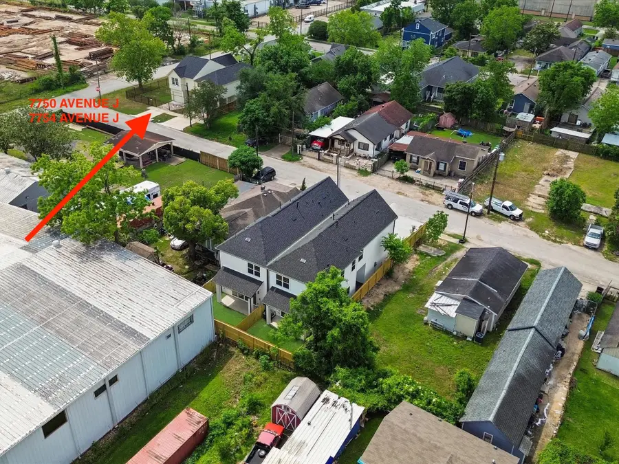 7754 Avenue J, Houston, TX 77012 - #3