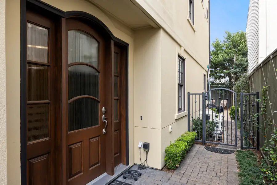 1230 W Bell Street, Houston, TX 77019 - #3