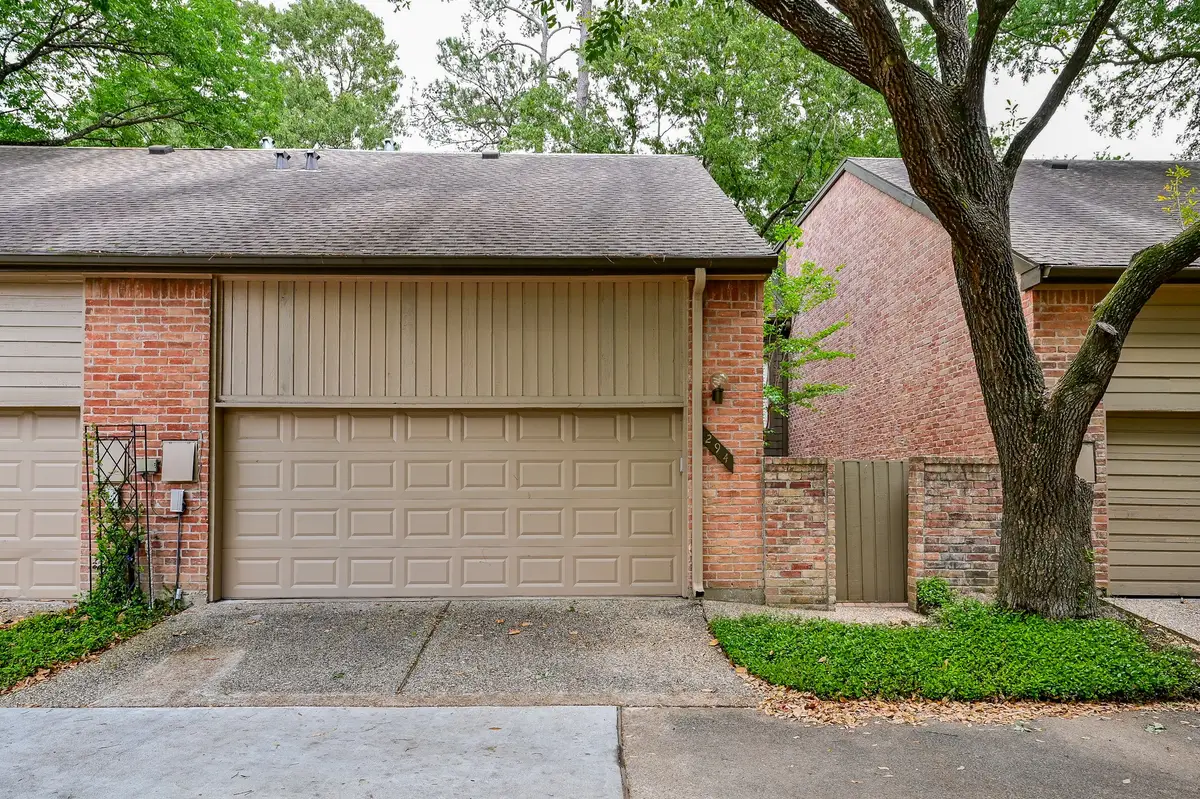 294 Sugarberry Circle, Houston, TX 77024 - Image #1