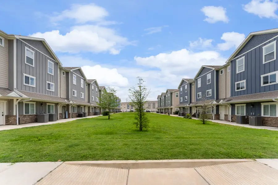 21155 Gosling Road #22A-D, Spring, TX 77388 - Image #3