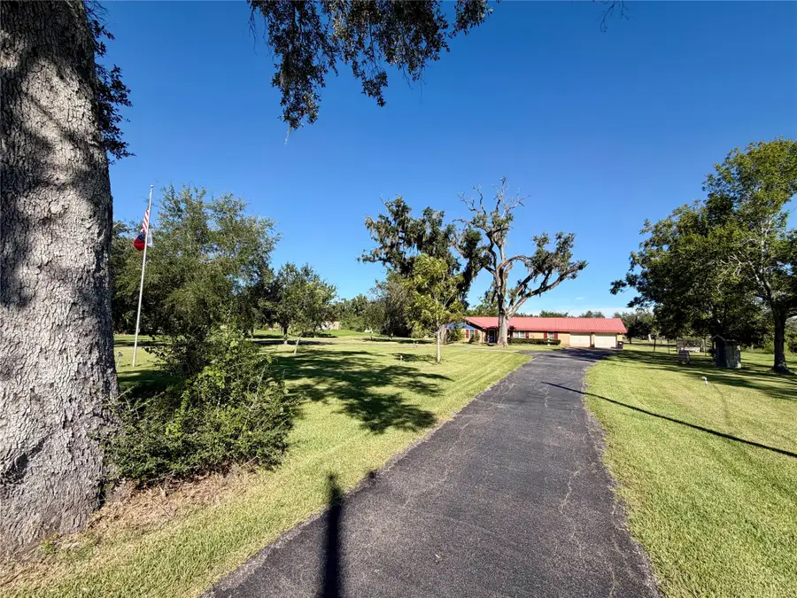 1231 County Road 201a, Angleton, TX 77515 - #3