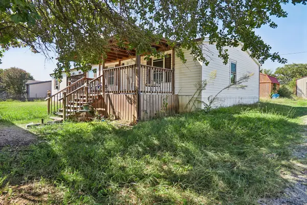 169 Lowrey Circle, Springtown, TX 76082