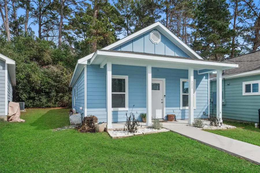 241 Ridgeside, Montgomery, TX 77316 - Image #2