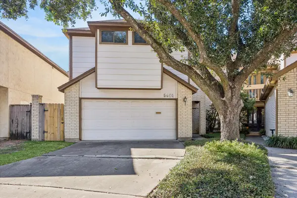 5604 Saint Paul Street, Bellaire, TX 77401