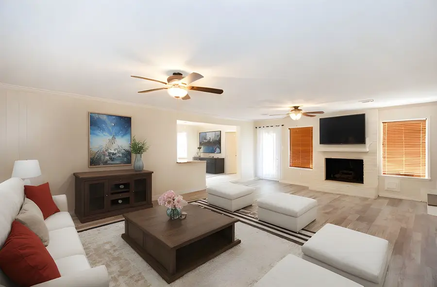 1103 Suwanee Lane, Houston, TX 77090 - Image #3