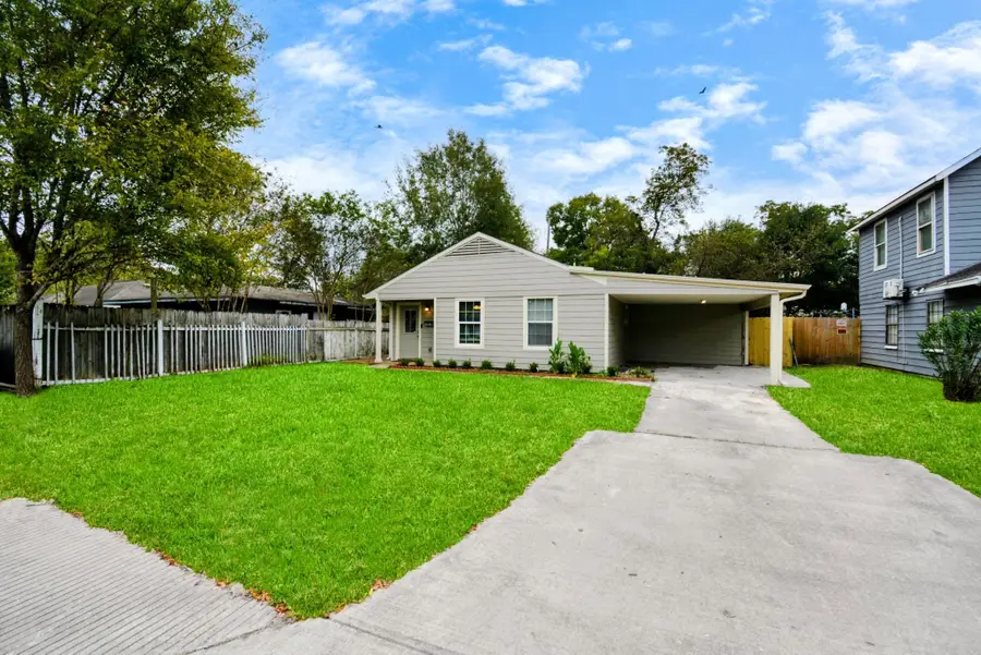 5410 Bataan Road, Houston, TX 77033 - #2
