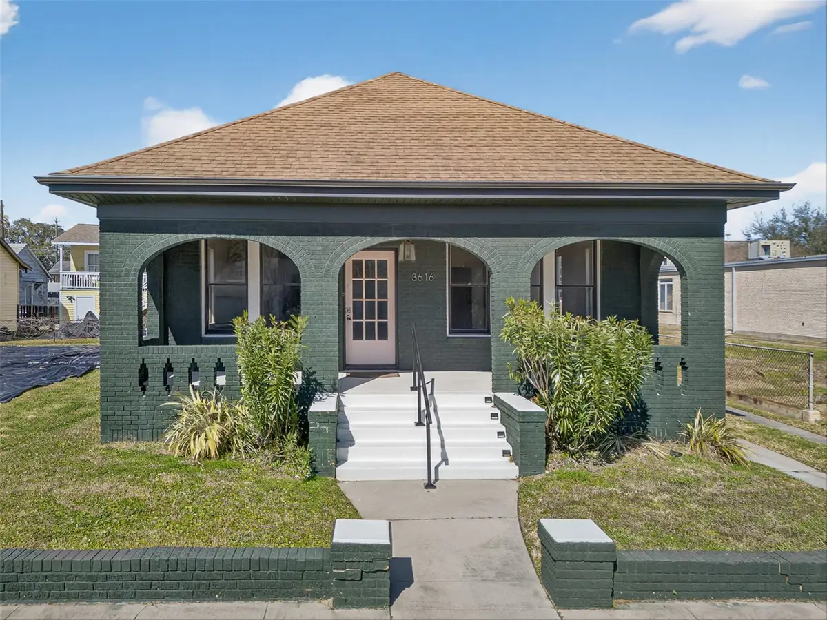 3616 Avenue L, Galveston, TX 77550 - #1