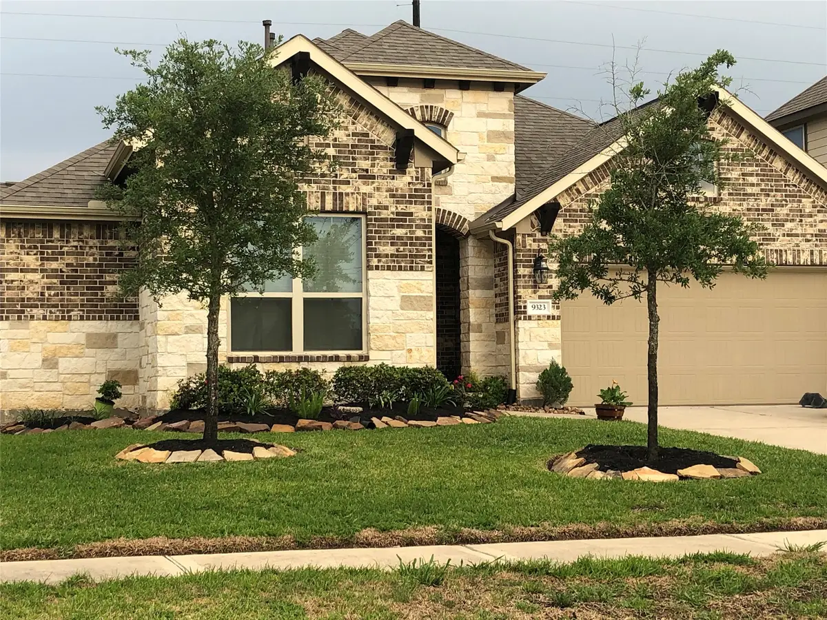 9323 Dochfour Lane Lane, Tomball, TX 77375 - #1