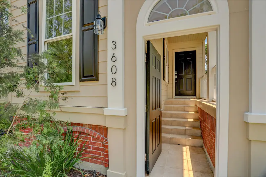 3608 Elmen Street, Seabrook, TX 77586 - #2