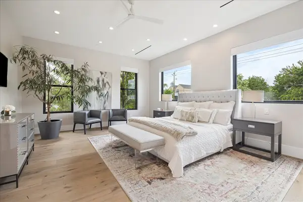 1306 Willard Street, Houston, TX 77006