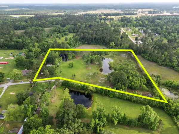16452 Edgefield Lane, Conroe, TX 77302
